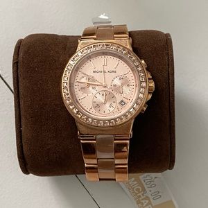 Michael kors rose gold watch
